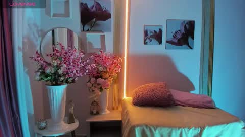 Sara online show from 02-13-26, 10:28