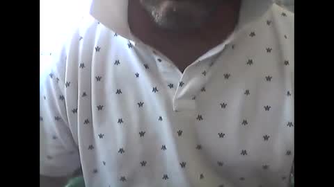 Snapshot of heistt chatting on 12-30-24, 06:05 Heist Stein online show from 12-30-24, 06:05