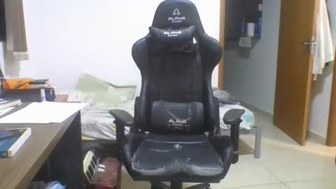 heitorcp1 online show from 01-17-26, 03:33