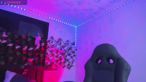 Heka Prudence online show from 01-15-25, 03:54