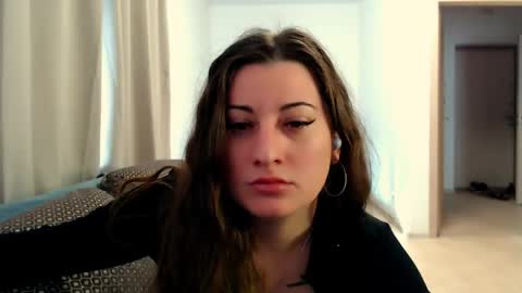 helen_adams_ online show from 05-04-26, 05:58