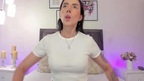 Helen  online show from 02-25-26, 12:37