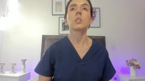 Helen  online show from 07-16-26, 02:23