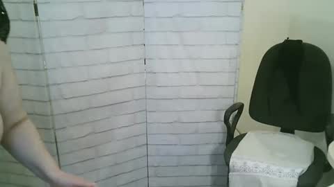 Helen online show from 04-20-26, 03:04