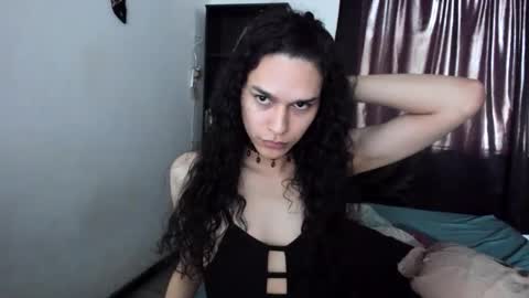 Snapshot of helena_spellman chatting on 11-13-25, 04:39 helena_spellman online show from 11-13-25, 04:39