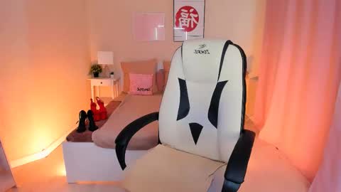 Helena online show from 10-18-25, 06:48