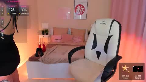 Helena online show from 11-14-25, 01:54