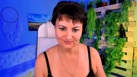 Snapshot of helenbeler chatting on 10-09-25, 01:20 helenbeler online show from 10-09-25, 01:20