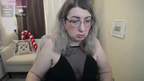 helenenigma online show from 11-24-25, 07:35