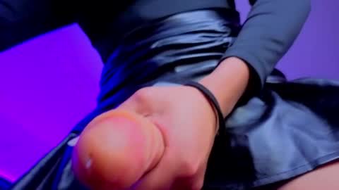    online show from 12-03-25, 07:56