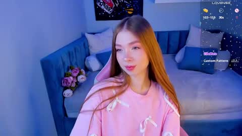 Tessa online show from 04-15-26, 11:38