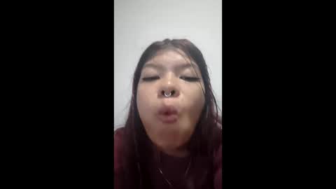 Snapshot of helenoliveira76340912 chatting on 04-09-26, 05:29 helenoliveira76340912 online show from 04-09-26, 05:29