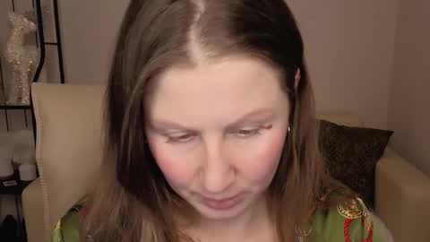 Helen online show from 01-19-26, 08:07