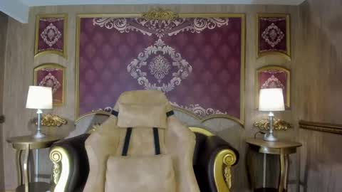 Helen or Hells online show from 09-19-25, 12:28