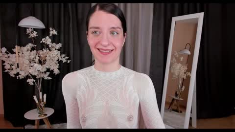 Helen online show from 02-03-25, 12:57