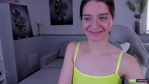 Helen online show from 02-05-25, 06:13