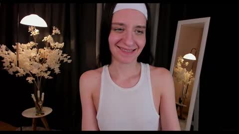 Helen online show from 02-13-25, 08:59