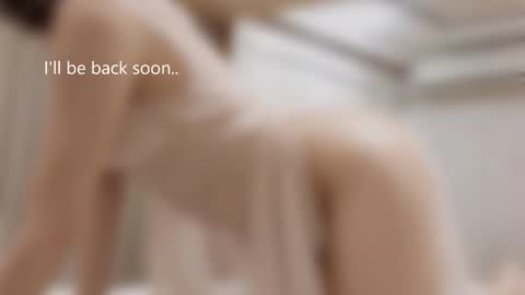 Snapshot of helgakraszewski chatting on 11-01-25, 08:27 Alice online show from 11-01-25, 08:27