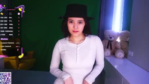 Aurora online show from 04-04-26, 08:28