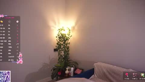 Snapshot of helgamartin chatting on 07-13-26, 07:38 Aurora online show from 07-13-26, 07:38