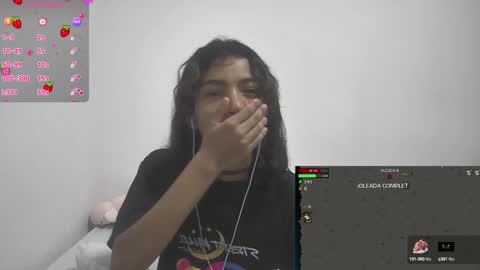 Helia Transfem and Amy online show from 01-13-25, 05:33