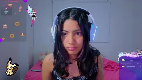 Helia Transfem and Amy online show from 01-18-26, 09:24