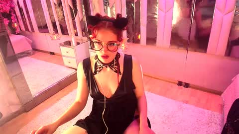 Heliconia online show from 09-09-25, 12:10