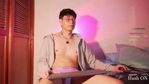 Snapshot of heliero chatting on 05-10-26, 01:55 Helio online show from 05-10-26, 01:55
