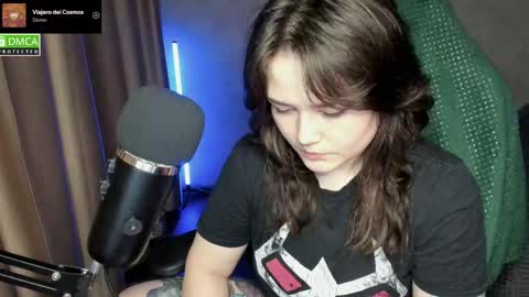 Red online show from 06-02-26, 06:43