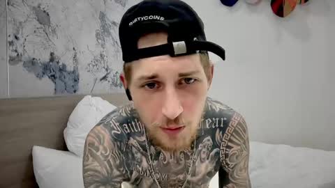 Snapshot of hellacozy chatting on 05-07-26, 05:51 hellacozy online show from 05-07-26, 05:51