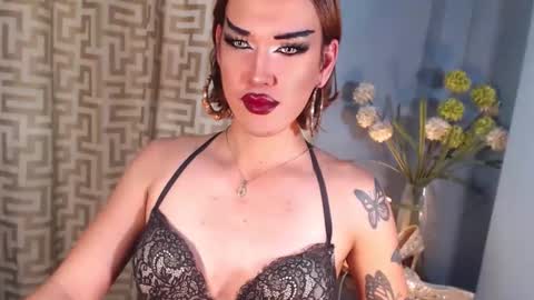 hellatarahathor online show from 02-25-26, 08:24