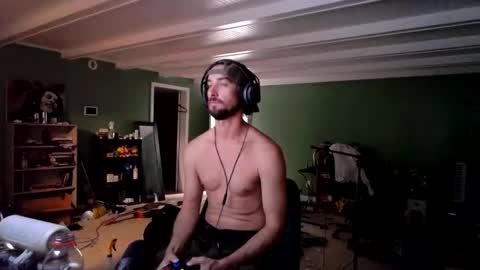 Snapshot of helldiver1990 chatting on 11-10-25, 06:56 helldiver1990 online show from 11-10-25, 06:56