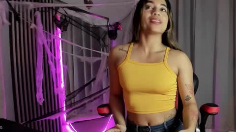 hellen_rice online show from 11-03-25, 04:25