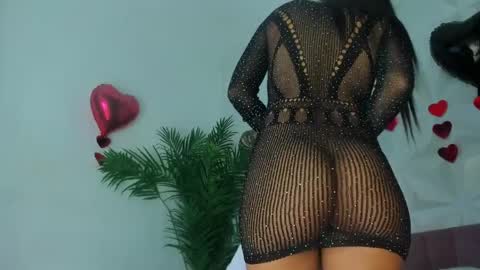 hellen     online show from 04-10-26, 07:29