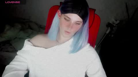 Helen Spellman online show from 10-29-25, 04:42