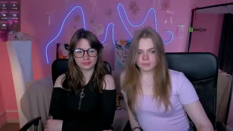 Helli online show from 05-22-26, 07:41