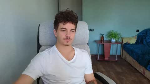 Remy online show from 10-13-25, 07:19