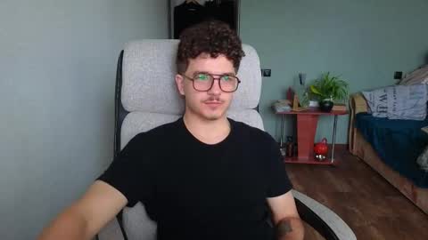 Remy online show from 11-12-25, 08:04