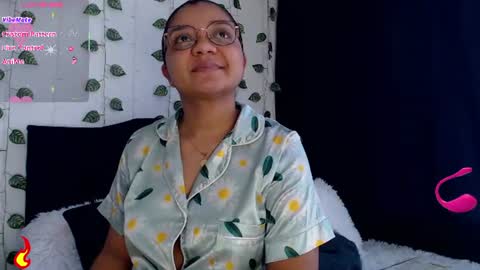 Snapshot of hello_candy chatting on 06-10-26, 10:08 Candy online show from 06-10-26, 10:08