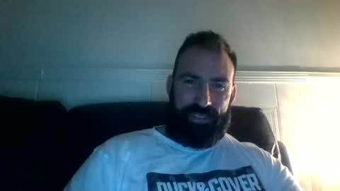 Snapshot of hellobunbunx0 chatting on 01-05-25, 05:30 hellobunbunx0 online show from 01-05-25, 05:30