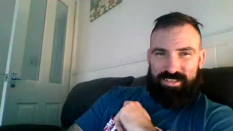 Snapshot of hellobunbunx0 chatting on 02-15-25, 04:12 hellobunbunx0 online show from 02-15-25, 04:12