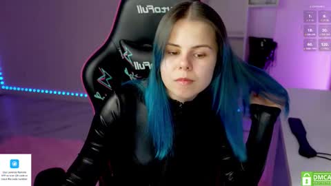 Snapshot of hellokittyalice chatting on 12-02-25, 01:28 Alice online show from 12-02-25, 01:28