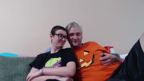 Hayden Phirox online show from 12-18-25, 07:53