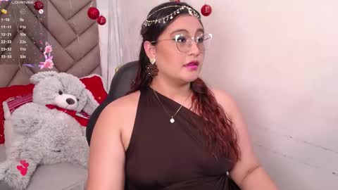 Zahira online show from 12-18-25, 08:48