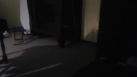 Snapshot of helvella chatting on 04-16-26, 11:18 Helvell online show from 04-16-26, 11:18
