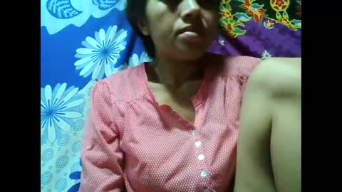 Snapshot of henitsaldy chatting on 02-11-26, 07:52 henitsaldy online show from 02-11-26, 07:52