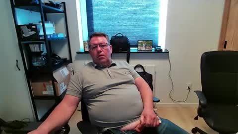 henrikrp1971 online show from 04-26-26, 02:48