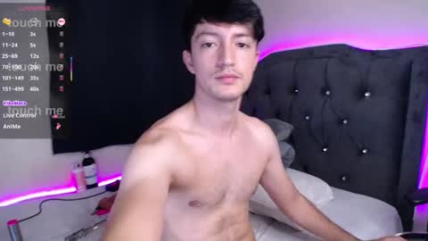 Snapshot of henry_diaz chatting on 11-29-25, 06:49 Henry online show from 11-29-25, 06:49