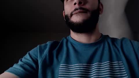 HenryAxe online show from 01-12-26, 05:07