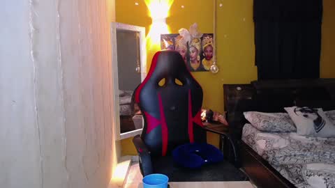 HERA online show from 01-19-25, 04:44